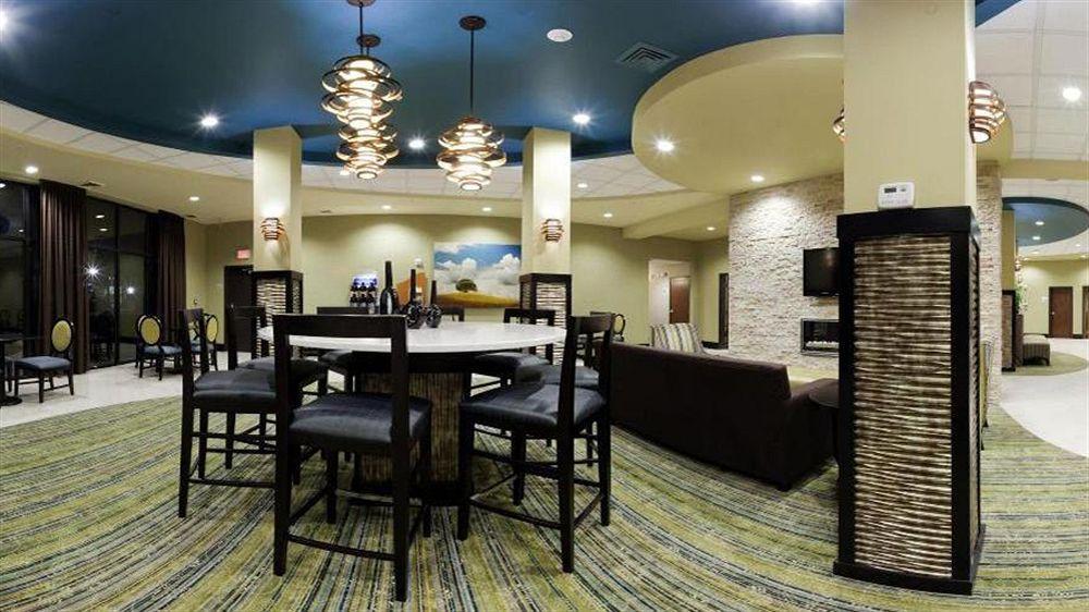 Holiday Inn Express Waycross Exterior photo