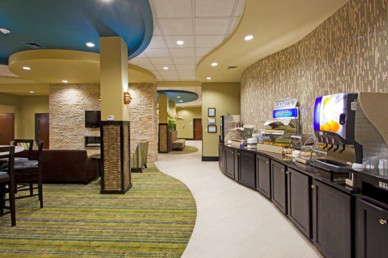 Holiday Inn Express Waycross Exterior photo